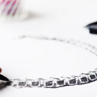 esquisses du bijou du mois de mai