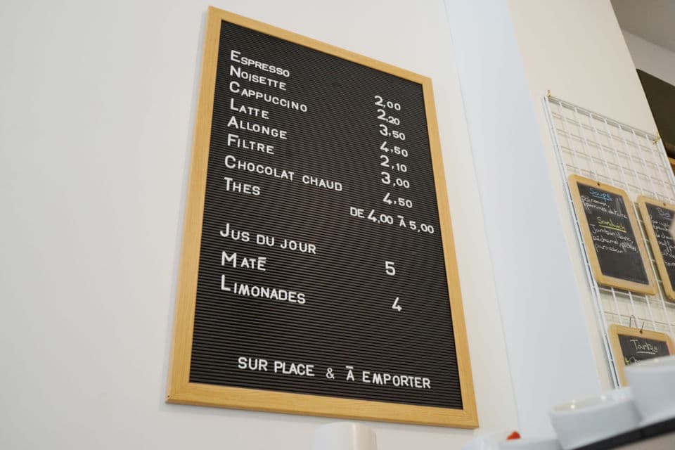 Désirée, un café/fleuriste à Paris