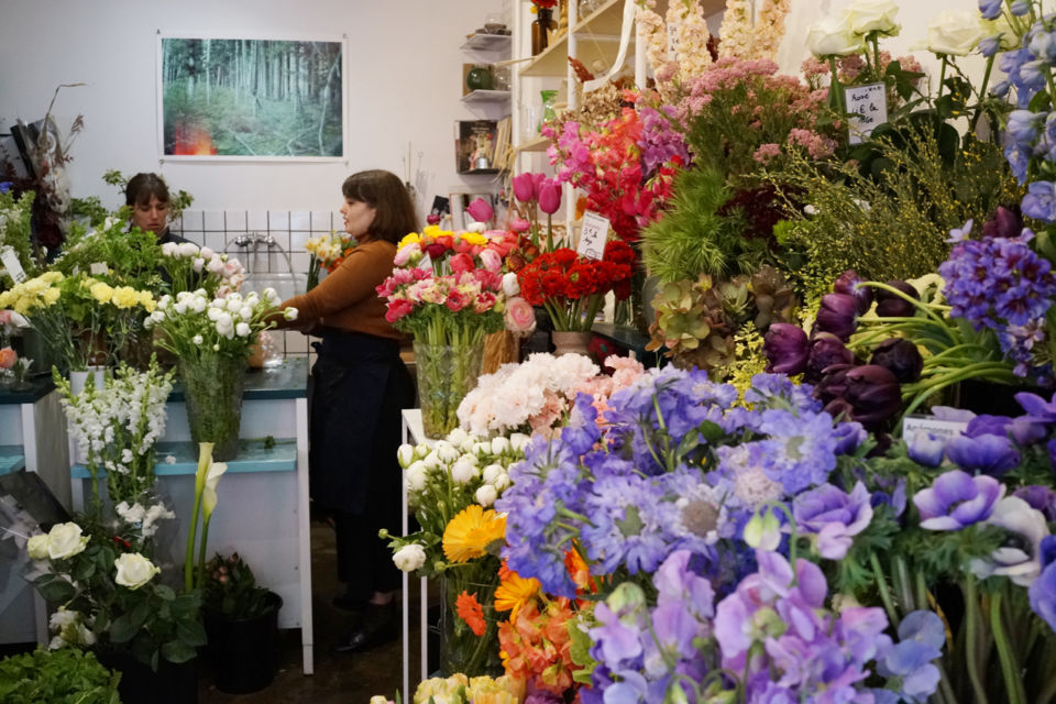 Désirée, un café/fleuriste à Paris