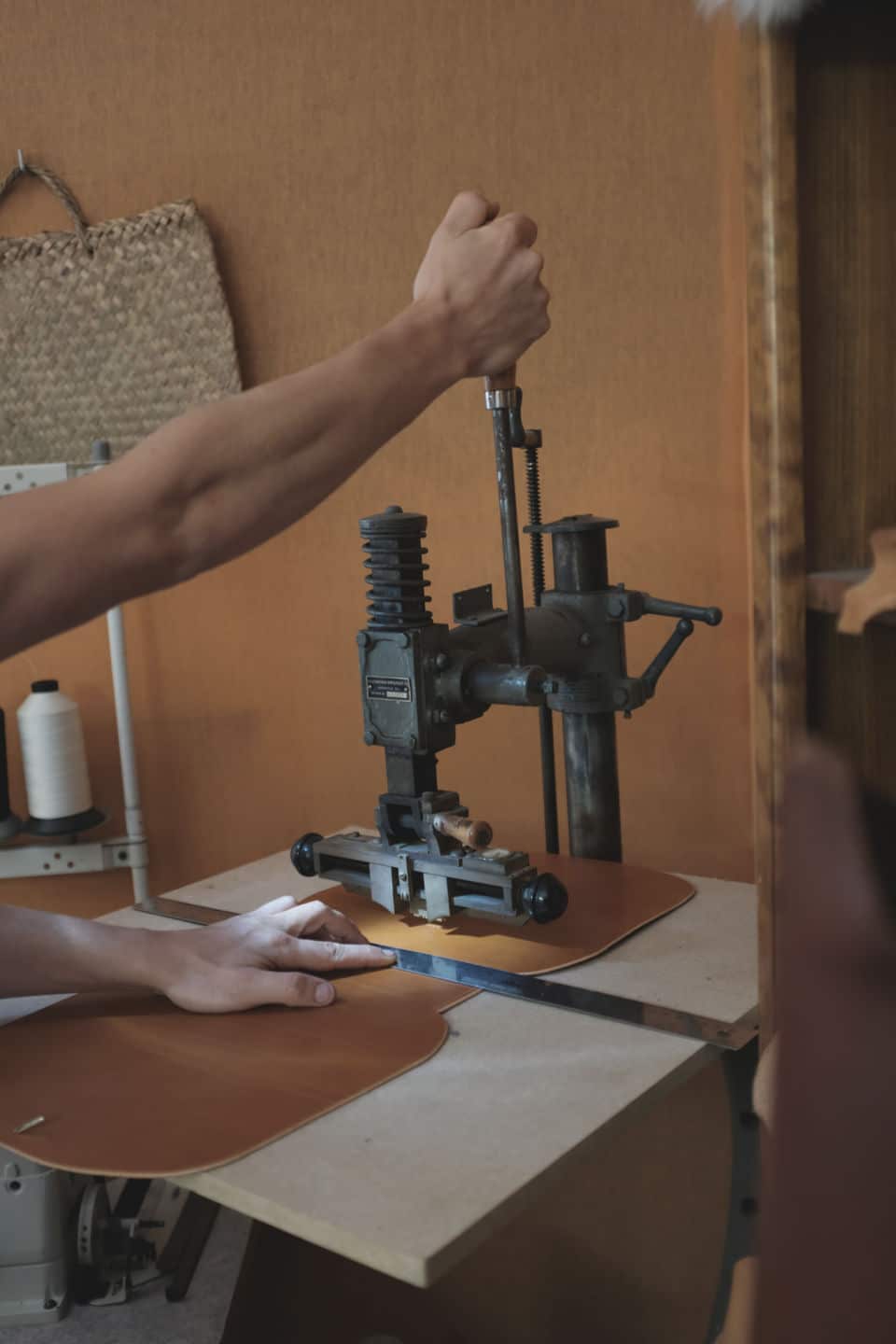 Un Sac à main en cuir fabriqué en France avec du cuir tanné de façon végétale